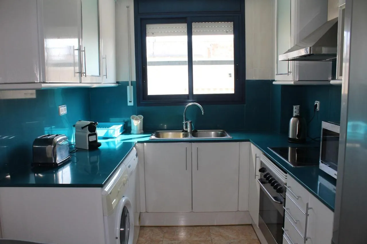 아파트 Apartamento Con Parking A 200M Del Mar 또사데마르
