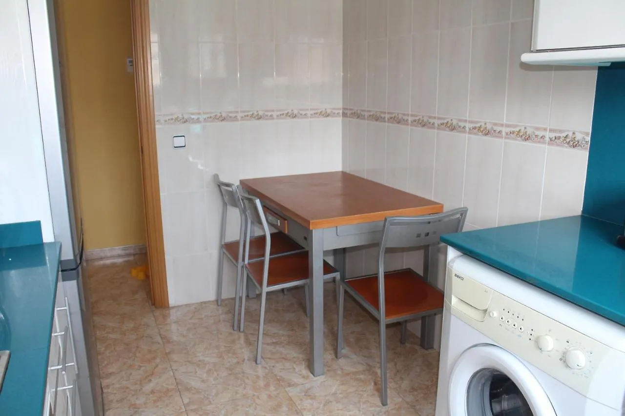 Apartamento Con Parking A 200M Del Mar トッサ・デ・マール アパート