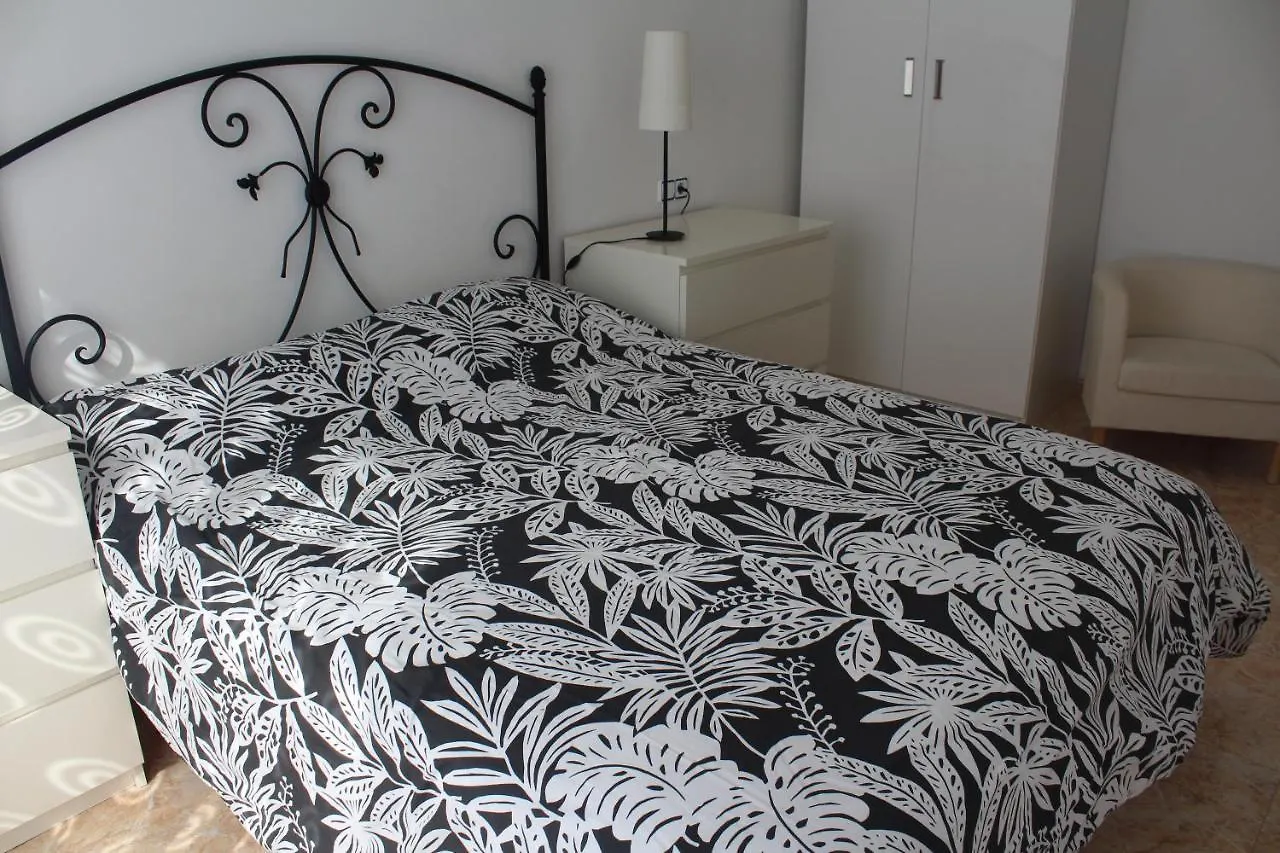Apartamento Con Parking A 200M Del Mar トッサ・デ・マール スペイン