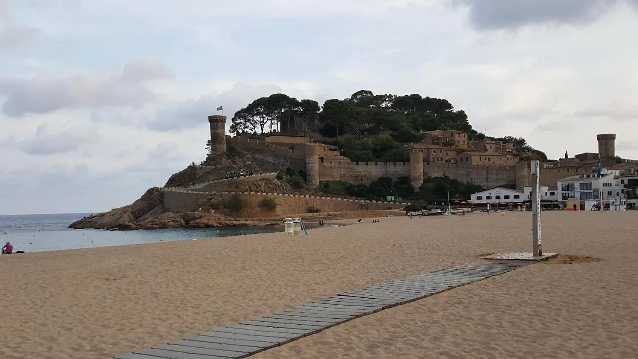 アパート Apartamento Con Parking A 200M Del Mar トッサ・デ・マール